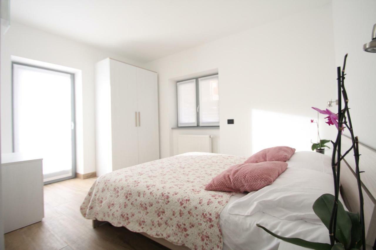 Casa Ai Stabli Daire Mezzana  Dış mekan fotoğraf
