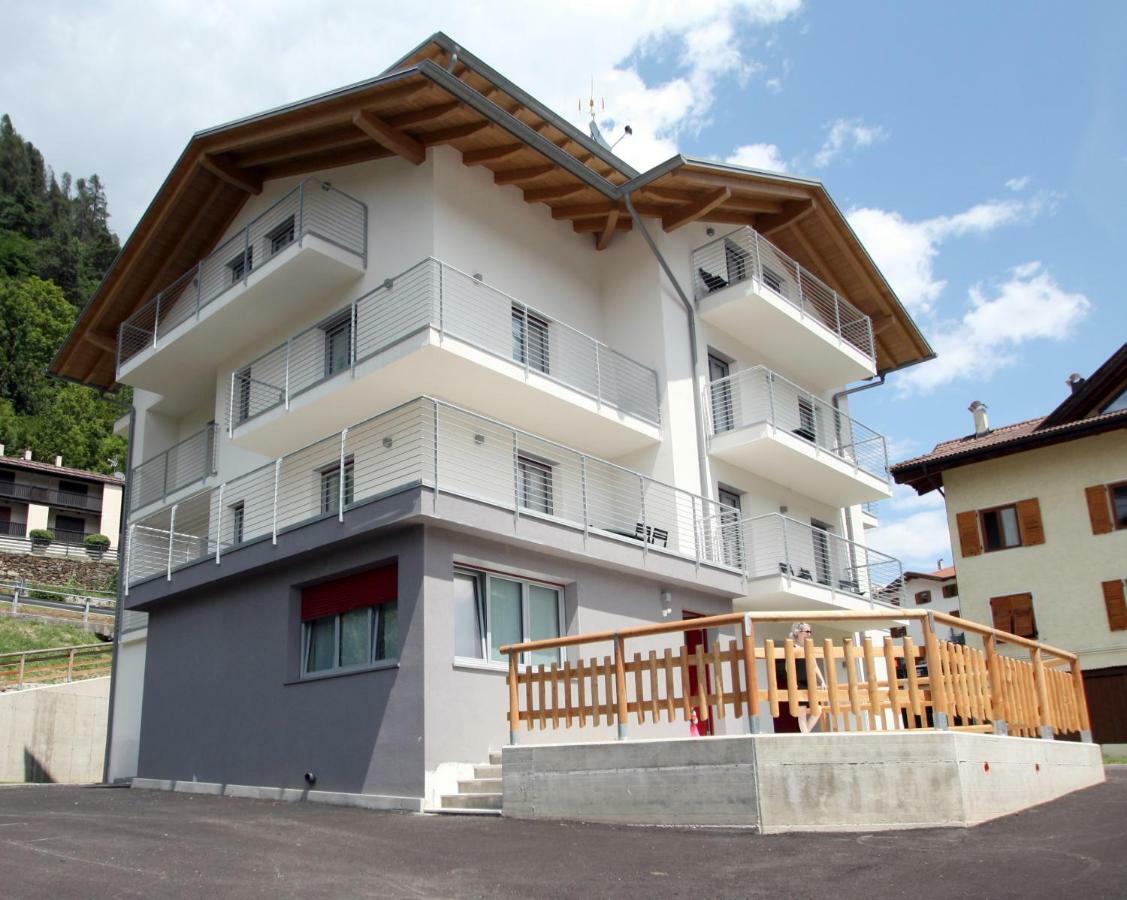 Casa Ai Stabli Daire Mezzana  Dış mekan fotoğraf